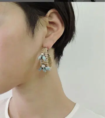ADER.bijoux rattan pierce 화이트