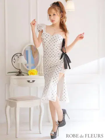 ROBE de FLEURS 도트 레이스 X 리본 비대칭 롱 드레스