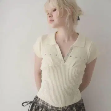 Lindsay logo tops ivory andmary 앤 마리
