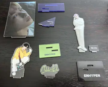 ENHYPEN 니키 아크릴 스탠드 덧없는 섬광 정해짐