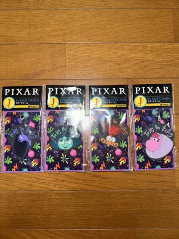 PIXAR 러버 참 세트