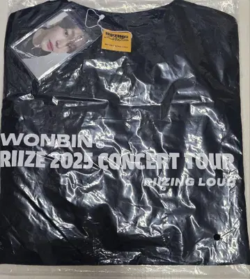 RIIZE RIIZING LOUD MD 티셔츠 블랙 WONBIN