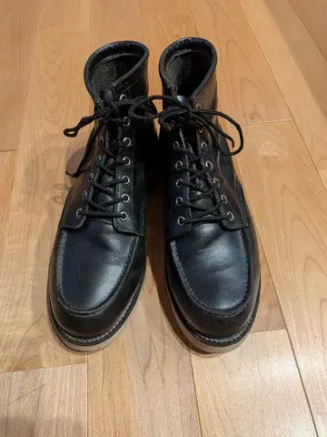 레드윙 8130