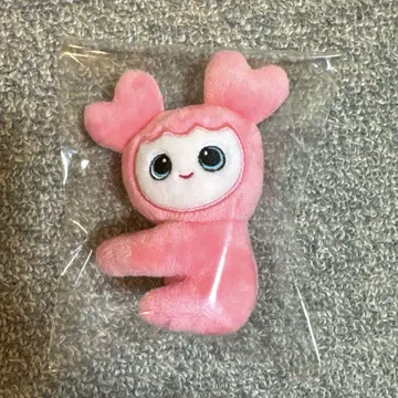 TWICE 허벅지 모브리 안기 마스코트