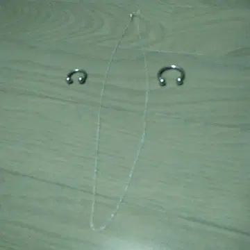 써지컬 귀걸이와 목걸이 체인!