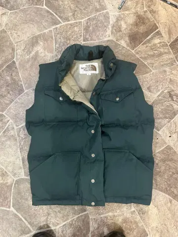THE NORTH FACE 다운 베스트 S 다크 그린 브라운 택