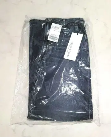 라빠르망 UPPER HIGHTS/어퍼 하이츠 DENIM SKIRT