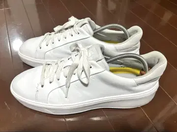 콜한 가죽 스니커즈 26.5cm