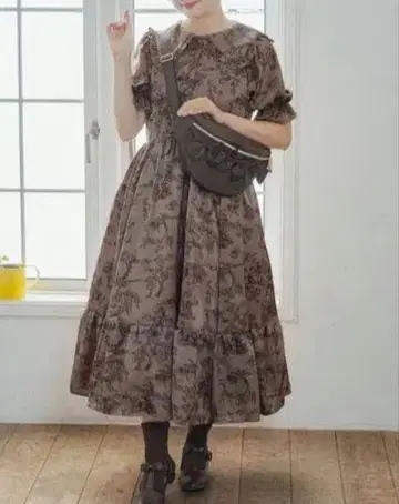 아오키 미사코 시마무라 콜라보 세일러 카라 원피스