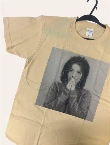 비요크 Bjork 2023년 일본 공연 굿즈 티셔츠