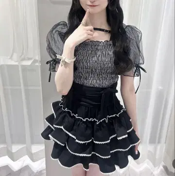 pium 티어드 프릴 스커트