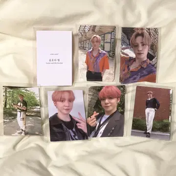 ATEEZ 유노 트레이딩 카드