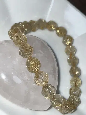 컷 루틸 블레스