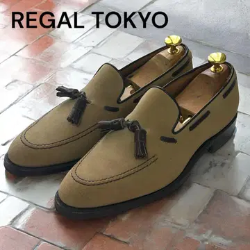 컨디션 최상 REGAL TOKYO 스웨이드 태슬 로퍼 베이지 24cm