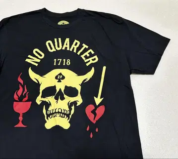 NO QUARTER 스컬 디자인 티셔츠 1718 미국제