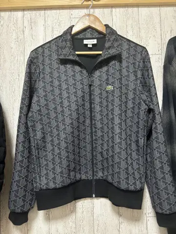 LACOSTE 라코스테 모노그램 저리
