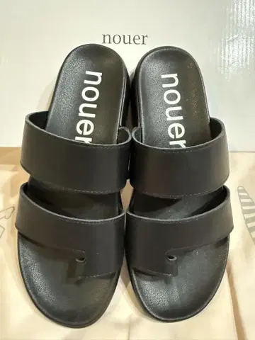 야마다야 nouer 블랙 샌들 37