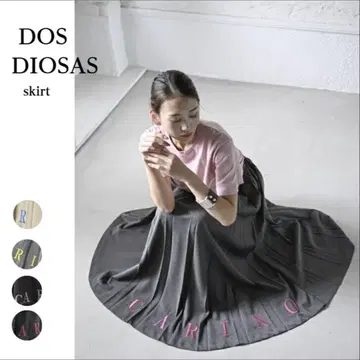 미사용 새상품 DOS DIOSAS 자수 플리츠 스커트
