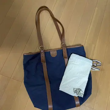 일비종떼 토트백