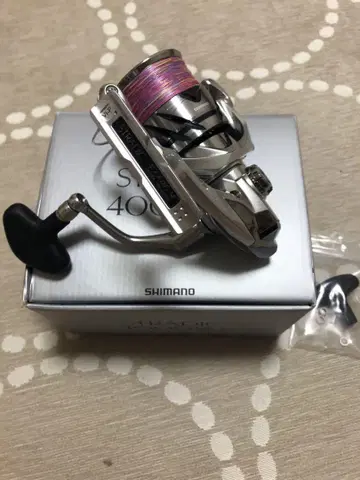 SHIMANO 23 STRADIC 4000XG 스피닝 릴