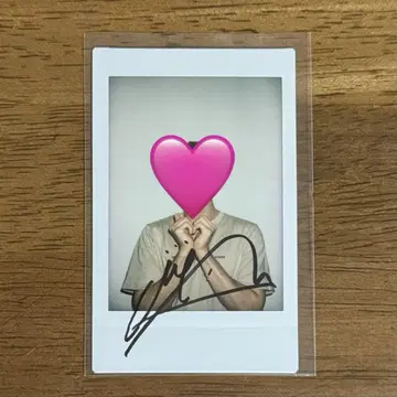 WEi 위아이 준소 폴라로이드 폴라로이드 영통