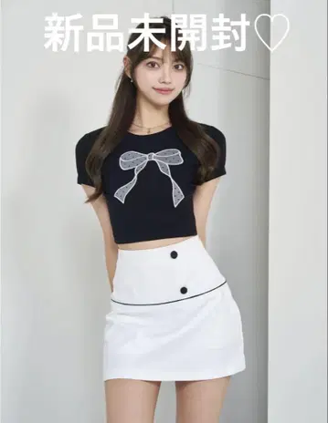 미개봉 새상품 Darich 다리치 도트 리본 티셔츠 블랙