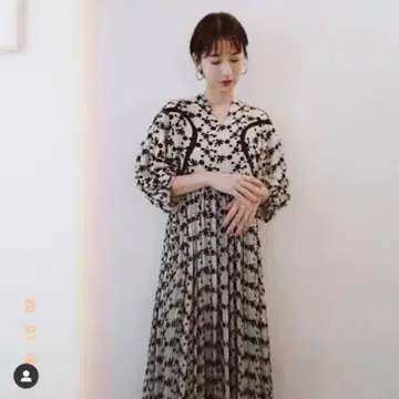 사이즈 2 EMBROIDERY FLOWER 원피스 클레인