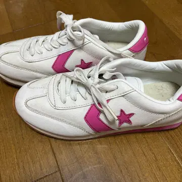 컨버스 스니커즈 화이트 쉐브론 스타 2000년대