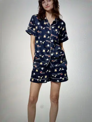 지유 치이카와 (먼작귀) 캐릭터 패턴 새틴 파자마 세트 XS