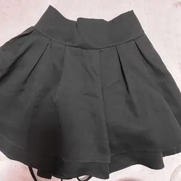 Pal elfy 볼륨 플레어 스커트 블랙