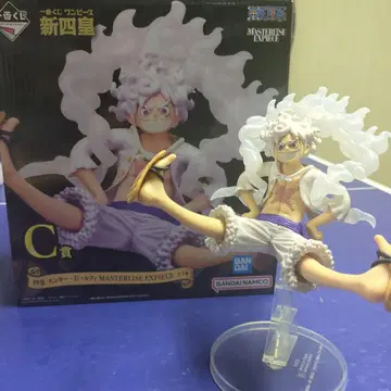 몽키 D. 루피 제일복권 원피스 신사왕 C상 피규어