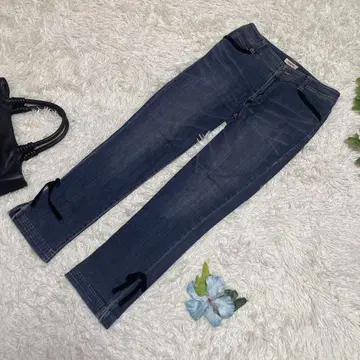 새상품급 잉게보그 핑크하우스 스키니 데님 허니컴 리본 버튼 7 S