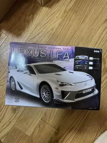 무선 조종 TOYOTA LEXUS LFA 화이트