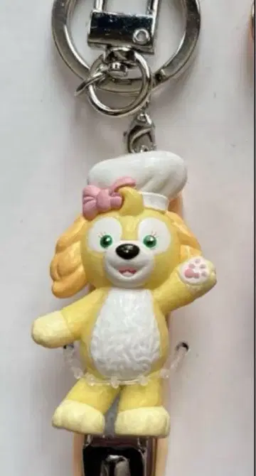 홍콩 디즈니 쿠키 앤 손톱깎이 키체인 닷피 프렌즈