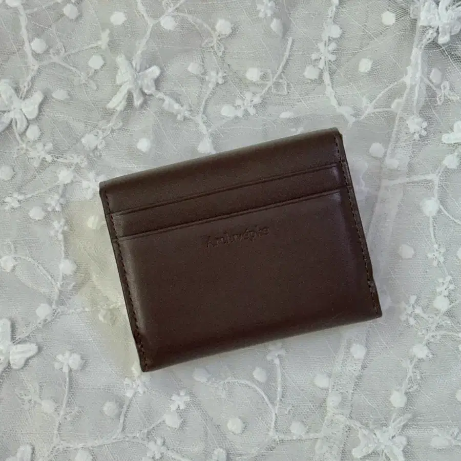 ARCHIVEPKE | 아카이브앱크 Archivepke Oval Wallet (Choco