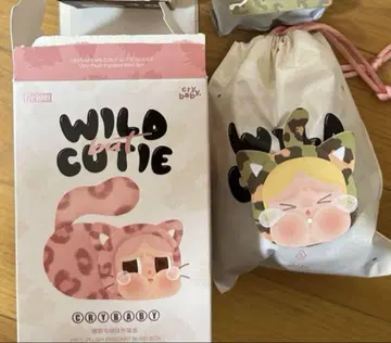 팝 마트 크라이 베이비 고양이 고양이 오리 그린