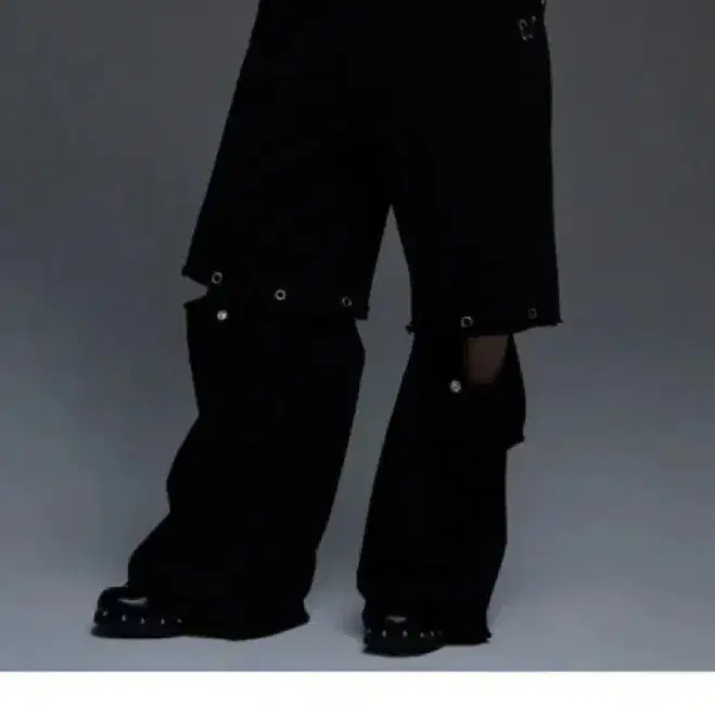 【FANCY CLUB】25ss CARGO LETTERING BERMUDA PANTS Cargo Lettering Bermuda Pants (Black) F25QD889 - FANCY CLUB
