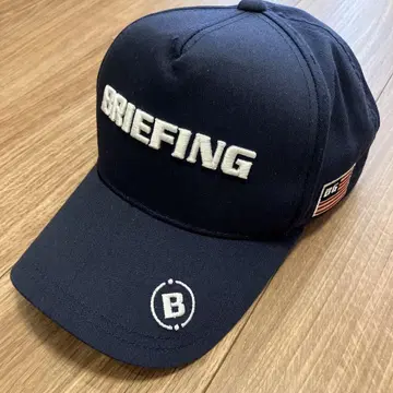 BRIEFING 네이비 캡