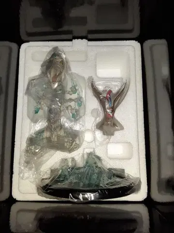 죠죠 피규어 반려동물 샵