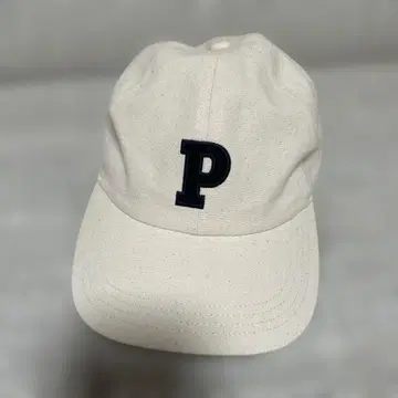 Ungrid 아이보리 P 자수 캔버스 로고 캡