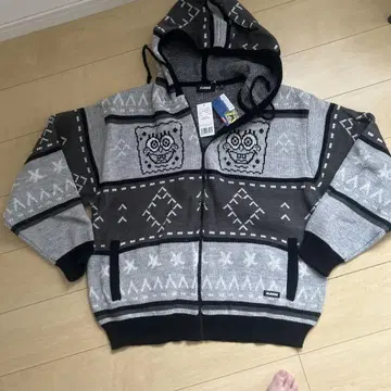 XLARGE 스팬 밥 니트 후디 XL