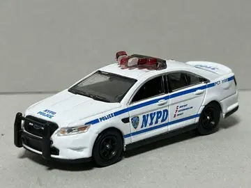 그린 라이트 1/64 NYPD 경찰차 미니카 포드 토러스