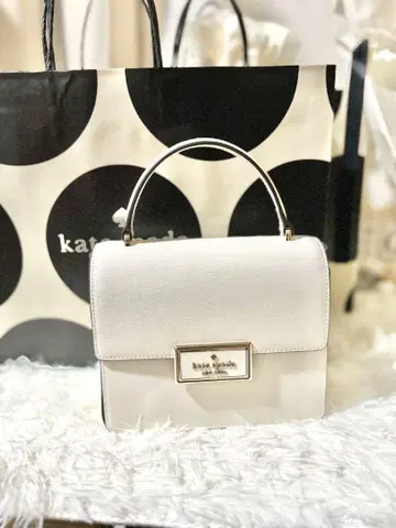 Kate Spade 화이트 핸드백