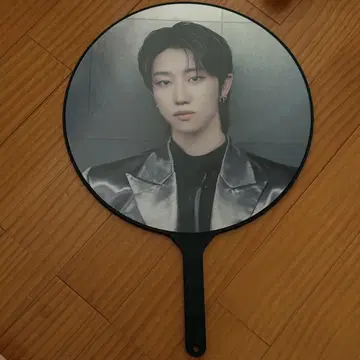 세븐틴 민하오 부채