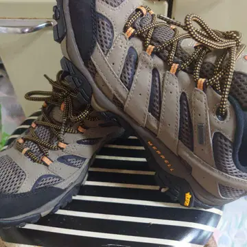 Merrell 등산화 그레이/블랙 25.5cm