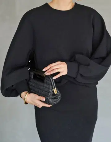 Deuxieme Classe 덤블핏 크루넥 풀오버