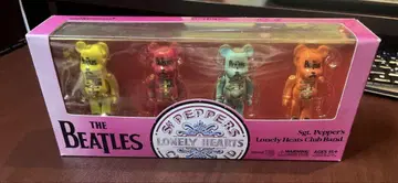 The Beatles Sgt. Pepper's 베어브릭 100% 레어