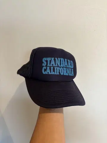 STANDARD CALIFORNIA 메쉬 캡