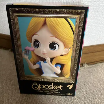 Qposket 앨리스 피규어