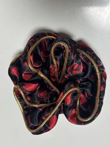 Acid Black Cherry 스크런치 yasu